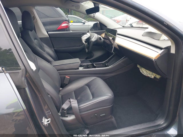 2020 TESLA MODEL Y 5YJYGDEE1LF044914 Photo 4