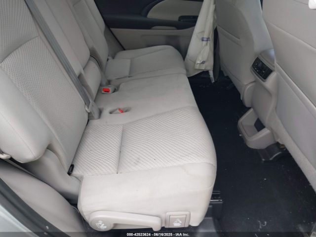 2019 TOYOTA HIGHLANDER 5TDZARFH5KS060605 Photo 7