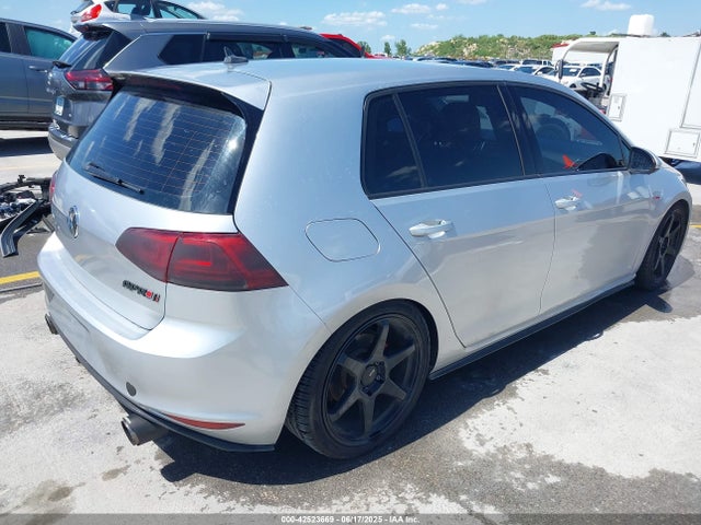 3VW5T7AU5GM036066 Volkswagen 2016