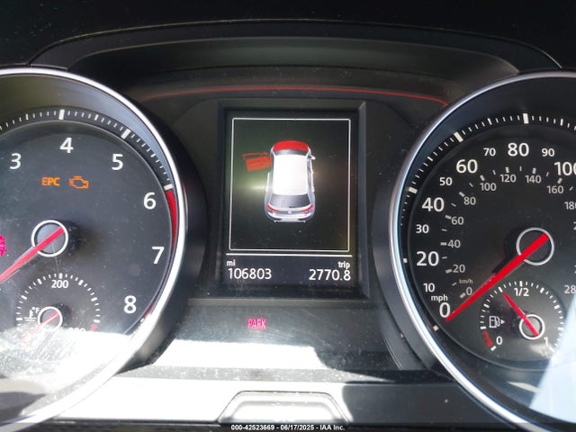 3VW5T7AU5GM036066 Volkswagen 2016