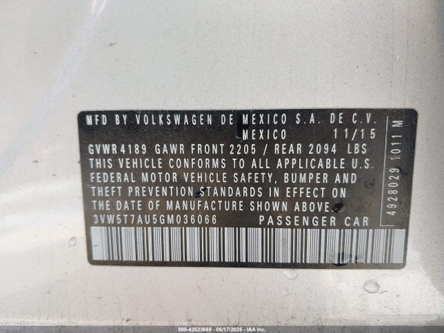 3VW5T7AU5GM036066 Volkswagen 2016