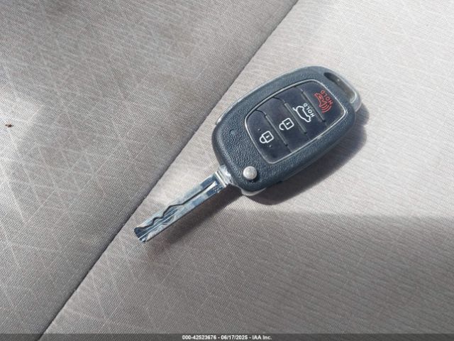 2017 HYUNDAI TUCSON KM8J3CA23HU475350 Photo 10