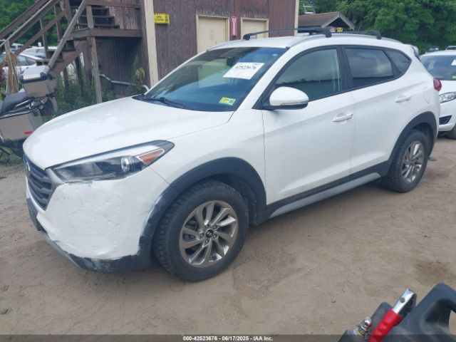 2017 HYUNDAI TUCSON KM8J3CA23HU475350 Photo 1