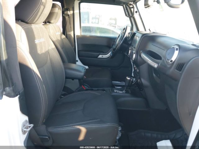2018 JEEP WRANGLER JK 1C4AJWBG2JL821132 Photo 4
