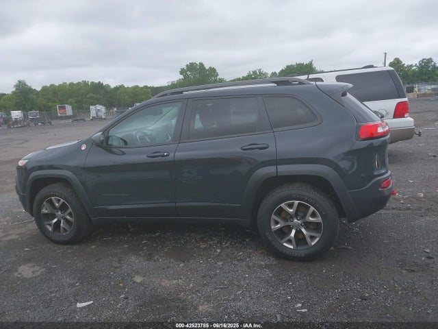 Продажа на аукционе авто 2017 Jeep Cherokee Trailhawk L Plus 4x4, vin: 1C4PJMBS2HW532974, номер лота: 42523785