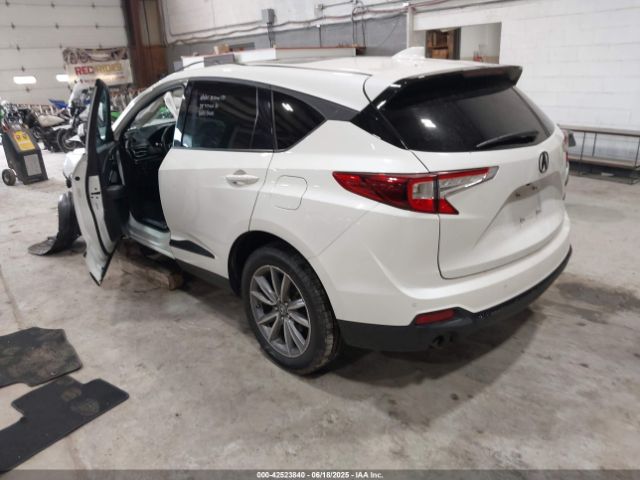 2019 ACURA RDX 5J8TC2H59KL016748 Photo 2