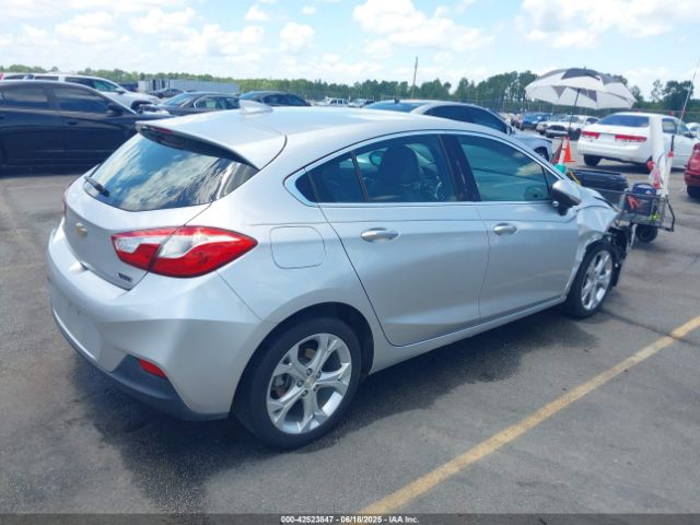 2018 CHEVROLET CRUZE 3G1BF6SM3JS565176 Photo 3