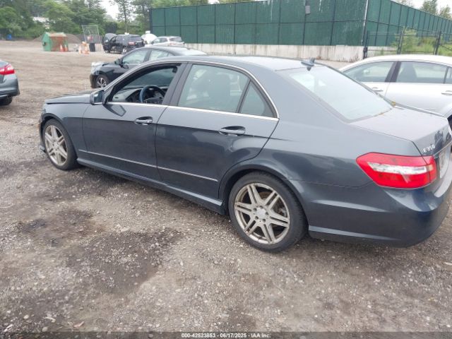 2011 MERCEDES-BENZ E 350 WDDHF8HB4BA271779 Photo 2