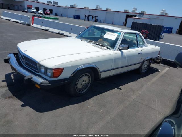 1976 MERCEDES-BENZ C400 10704412030091 Photo 1