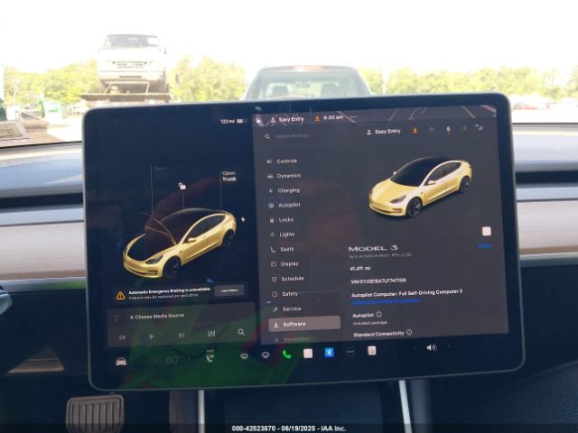 5YJ3E1EA7LF747106 Tesla MODEL 3