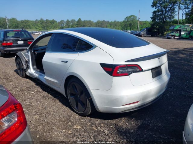 5YJ3E1EA7LF747106 Tesla MODEL 3