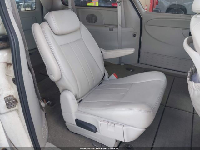 2007 CHRYSLER TOWN & COUNTRY 2A4GP54L47R274792 Photo 7