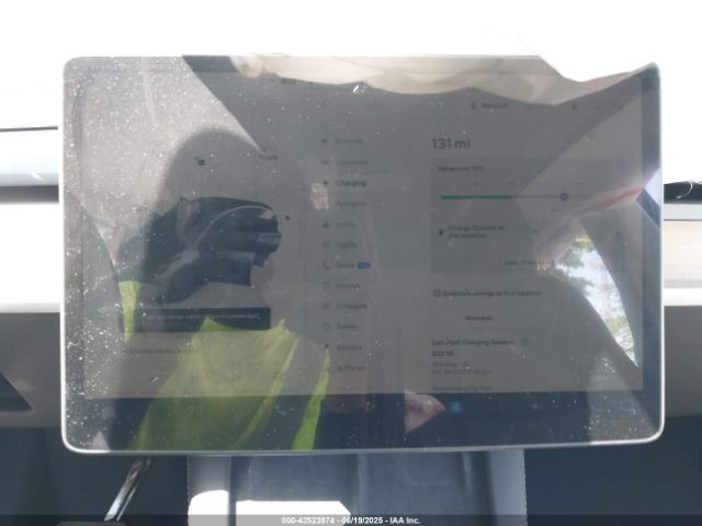 2025 TESLA MODEL Y 7SAYGDED5SA352934 Photo 6