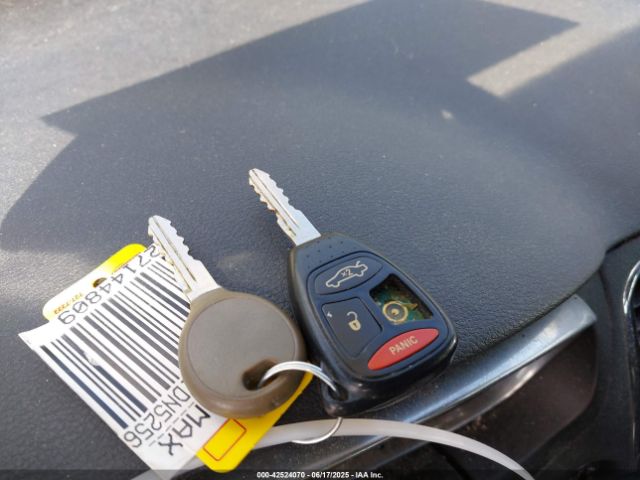 2013 CHRYSLER 200 1C3CCBBB1DN525628 Photo 10