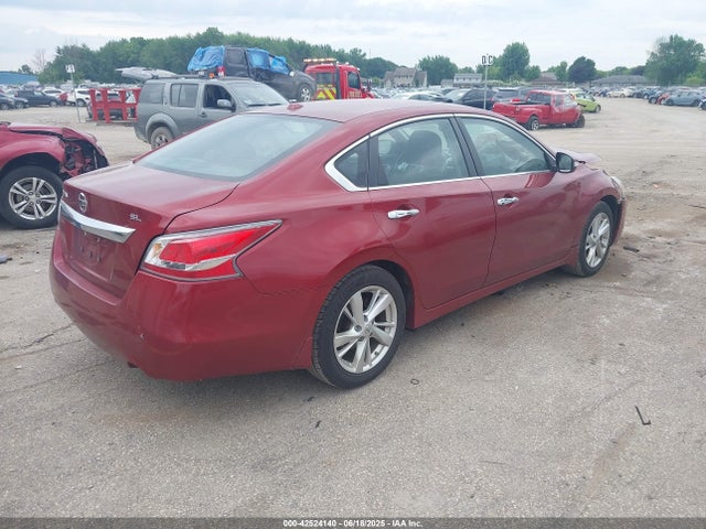 1N4AL3AP7FN368332 Nissan 2015