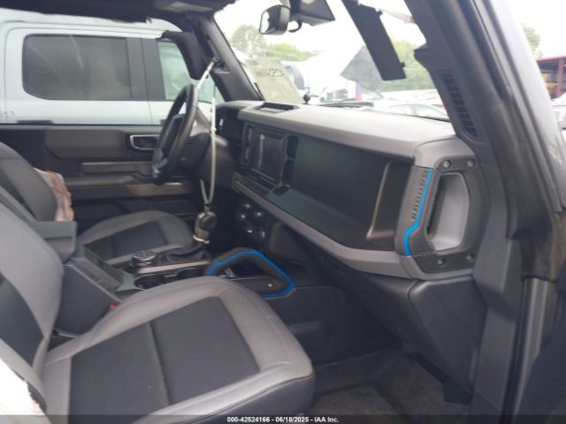2023 FORD BRONCO 1FMDE5CH8PLB04693 Photo 4