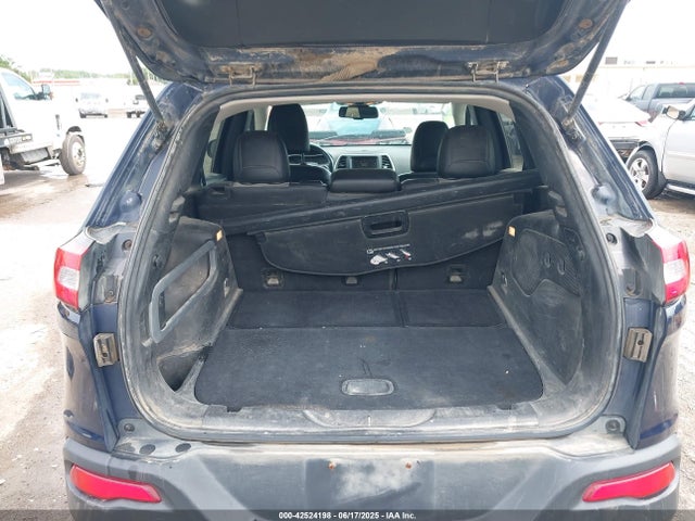 1C4PJMDBXEW108824 Jeep Cherokee