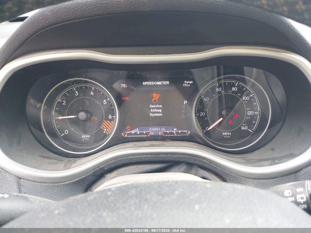 1C4PJMDBXEW108824 Jeep Cherokee