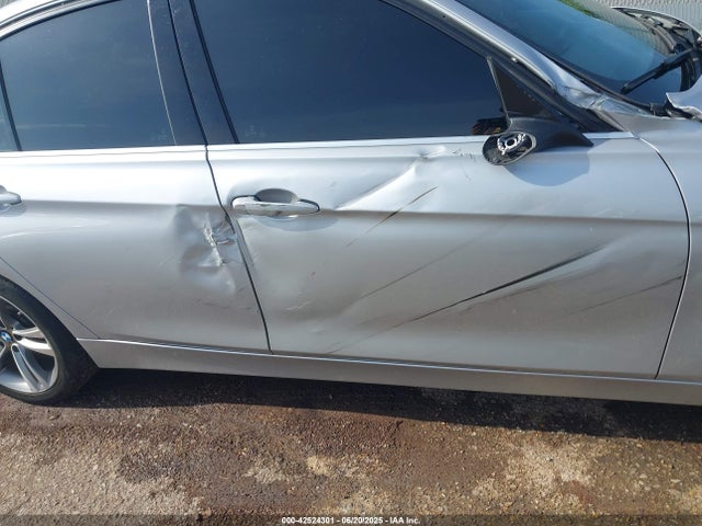 WBA8B9G3XHNU52731 BMW 330I