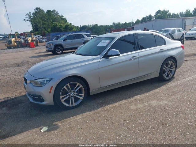 WBA8B9G3XHNU52731 BMW 330I