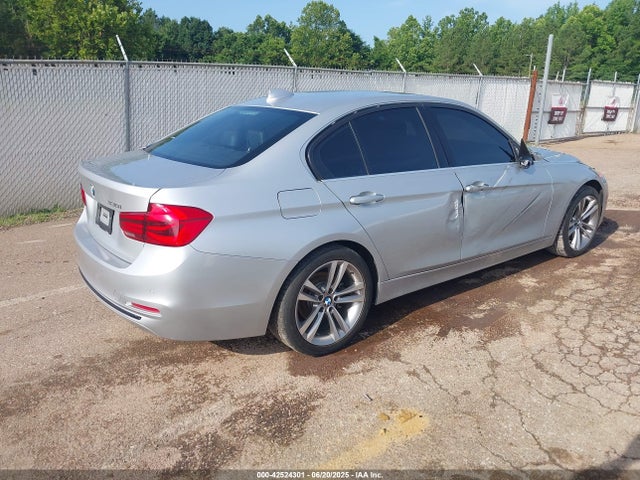 WBA8B9G3XHNU52731 BMW 330I