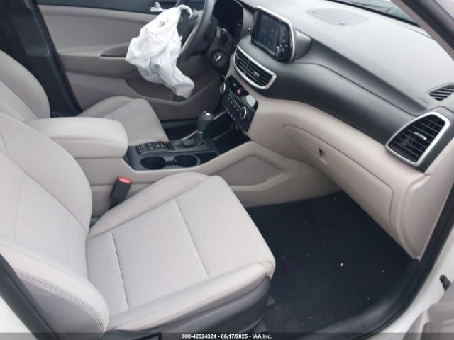 2020 HYUNDAI TUCSON KM8J2CA42LU159807 Photo 4