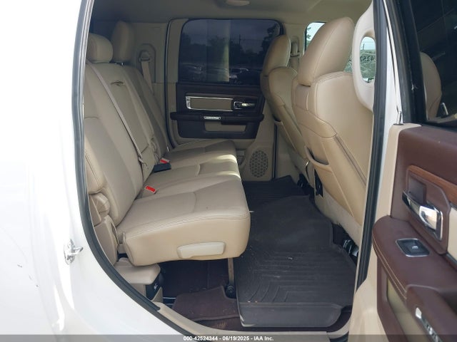 RAM 2016 2016 3C6UR5NL7GG351637 Image 8