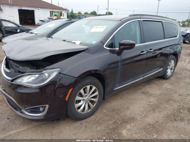 2017 CHRYSLER PACIFICA 2C4RC1BG7HR764900 Photo 1