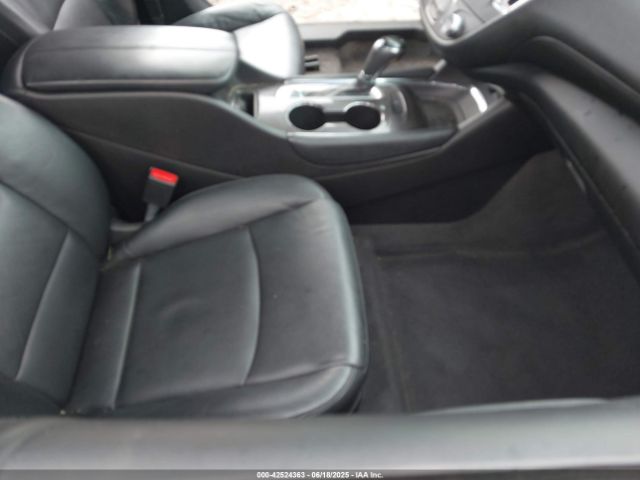 2016 CHEVROLET MALIBU 1G1ZE5ST5GF210008 Photo 4