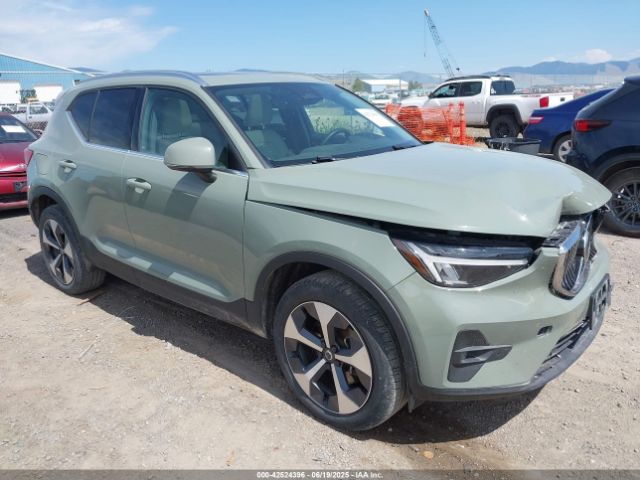 2023 VOLVO XC40 YV4L12UNXP2930656