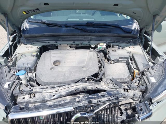 2023 VOLVO XC40 YV4L12UNXP2930656 Photo 9
