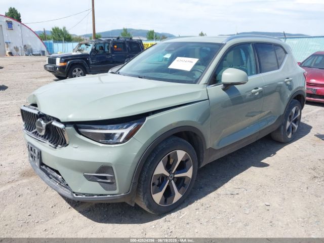 2023 VOLVO XC40 YV4L12UNXP2930656 Photo 1