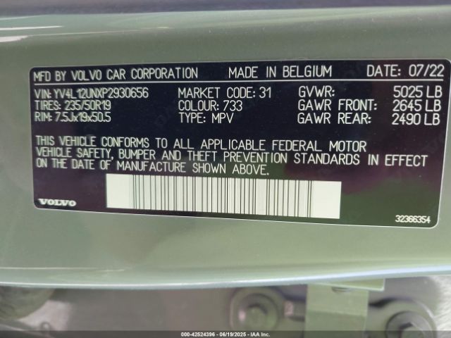 2023 VOLVO XC40 YV4L12UNXP2930656 Photo 8