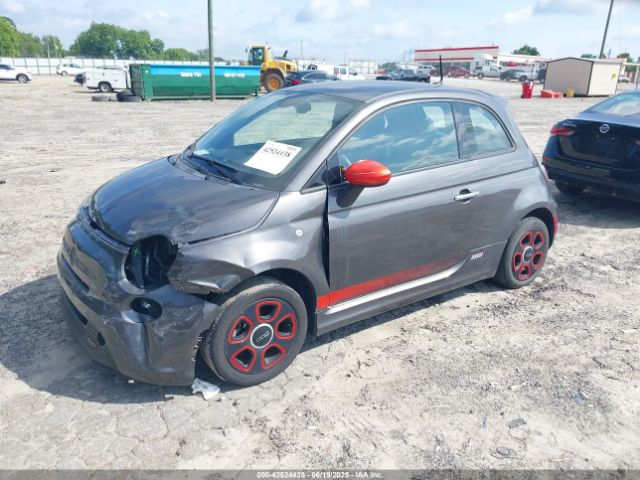 2015 FIAT 500E 3C3CFFGE5FT732737 Photo 1