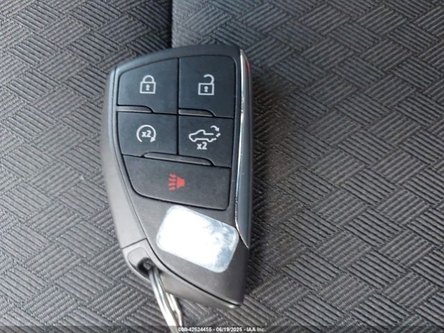 1GCRDBEK5PZ110677 Chevrolet l3b