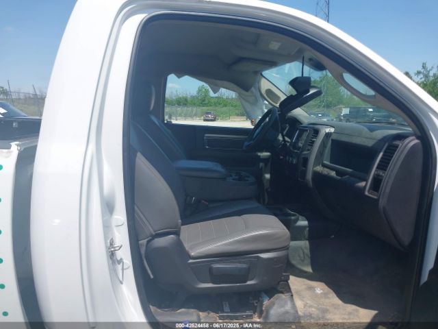 3C6LR5AT1JG142094 RAM 2018