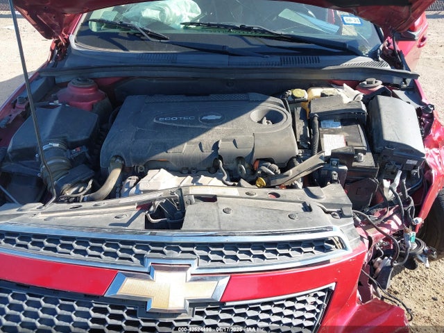 1G1P75SZ8E7100681 Chevrolet luz