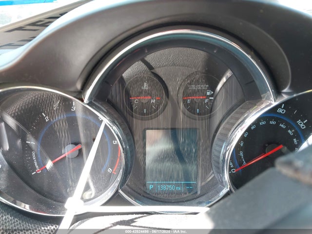 1G1P75SZ8E7100681 Chevrolet luz