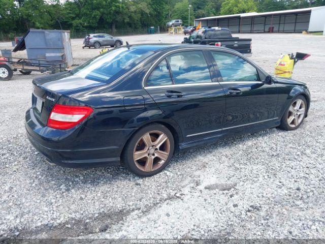 2011 MERCEDES-BENZ C 300 WDDGF8BB4BR174653 Photo 3