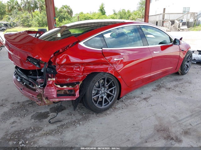 2018 TESLA MODEL 3 5YJ3E1EA5JF102743 Photo 3