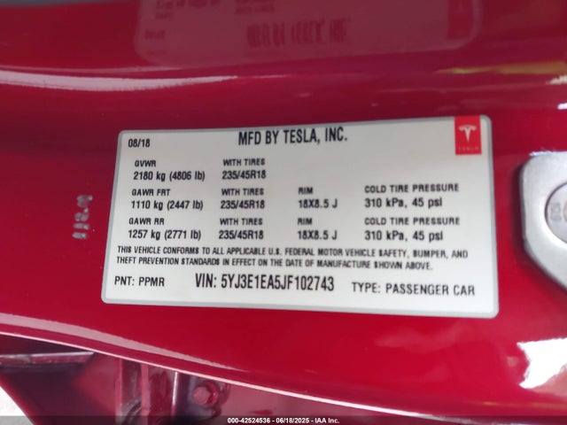 2018 TESLA MODEL 3 5YJ3E1EA5JF102743 Photo 8