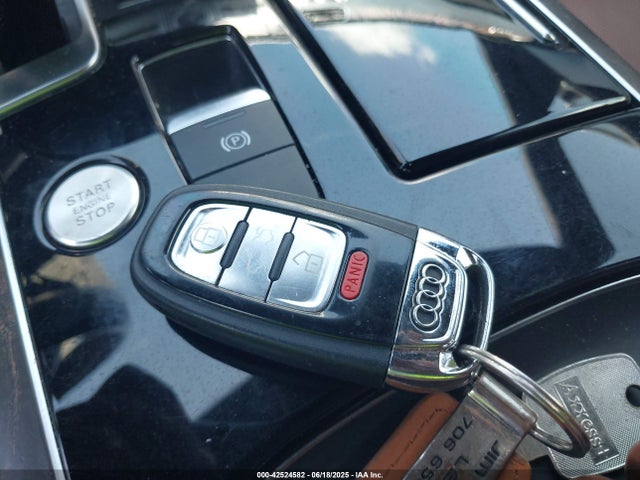 2017 AUDI A8 L WAU43AFD8HN005452 Photo 10