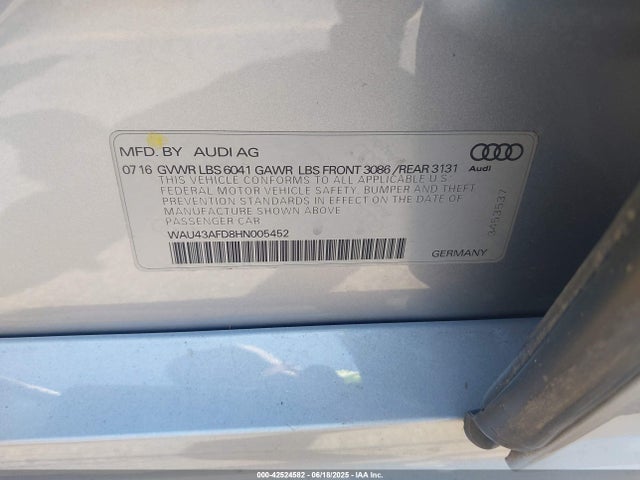 2017 AUDI A8 L WAU43AFD8HN005452 Photo 8