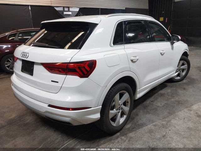 2021 AUDI Q3 WA1AUCF31M1095965 Photo 3