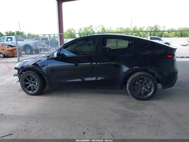 7SAYGAEE1RF151875 Tesla 2024