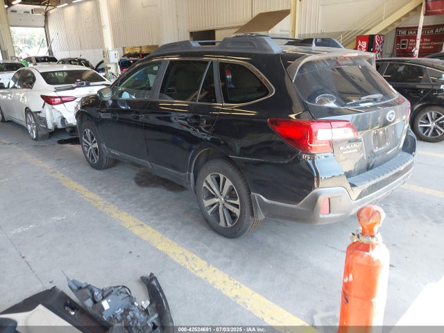 4S4BSANC5J3353227 Subaru u5