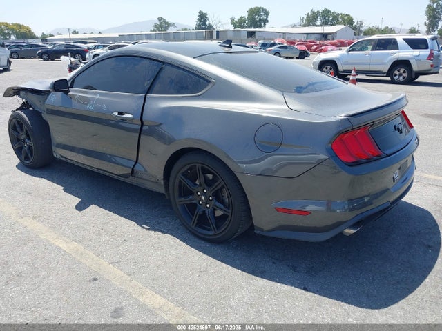 1FA6P8THXL5163452 Ford 2020