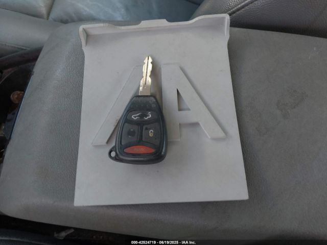 2005 CHRYSLER 300 2C3AA53G05H613329 Photo 10