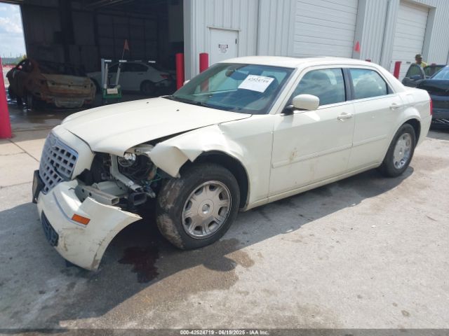 2005 CHRYSLER 300 2C3AA53G05H613329 Photo 1