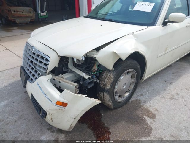 2005 CHRYSLER 300 2C3AA53G05H613329 Photo 5